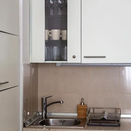 Explore From A Luxurious Cozy Lägenhet Budapest